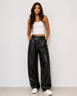 The perfect leather pants svartar