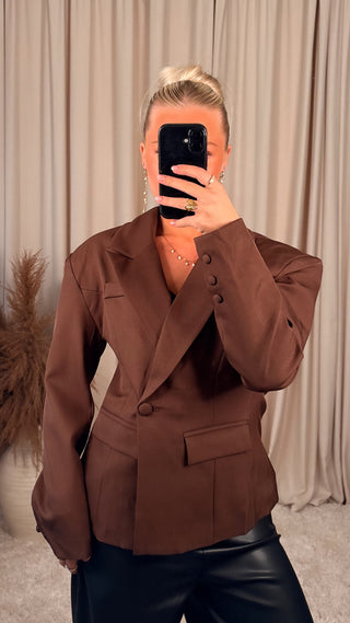 Moch shoulder pad jakki brúnn