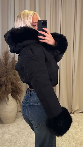 Amber úlpa svartur