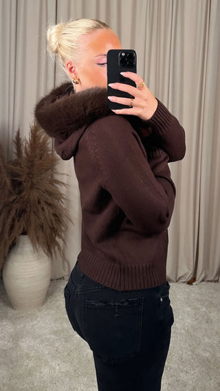 Melissa peysa brúnn
