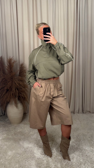 Drole oldschool jakki mosagrænn