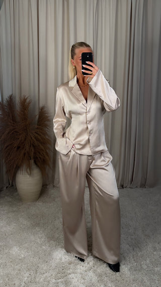 Eight satin-skyrtu jakki beige