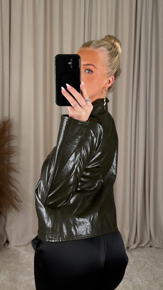 Martha jakki mosagrænn