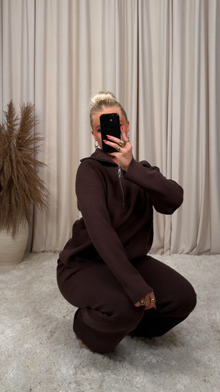 Taylor cozy sett brúnn