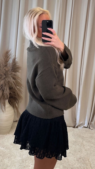 Nora peysa mosagrænn