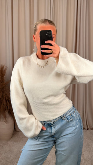 Lucc wide sleeve peysa hvít