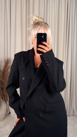 Agatha kápa svartur