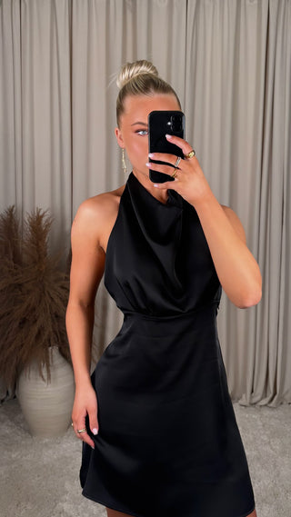 Kamilla kjóll