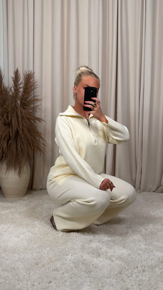 Taylor cozy sett