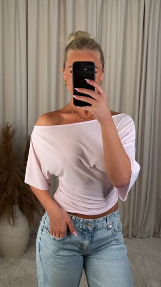Tresser off-shoulder bolur bleikur