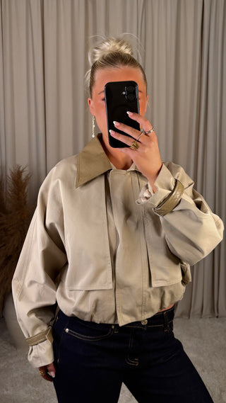Alice cropped trench jakki