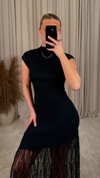 Nicole kjóll svartur