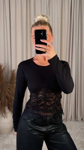 Golden lace bolur