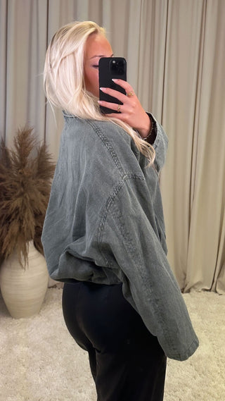 Ariana jakki mosagrænn